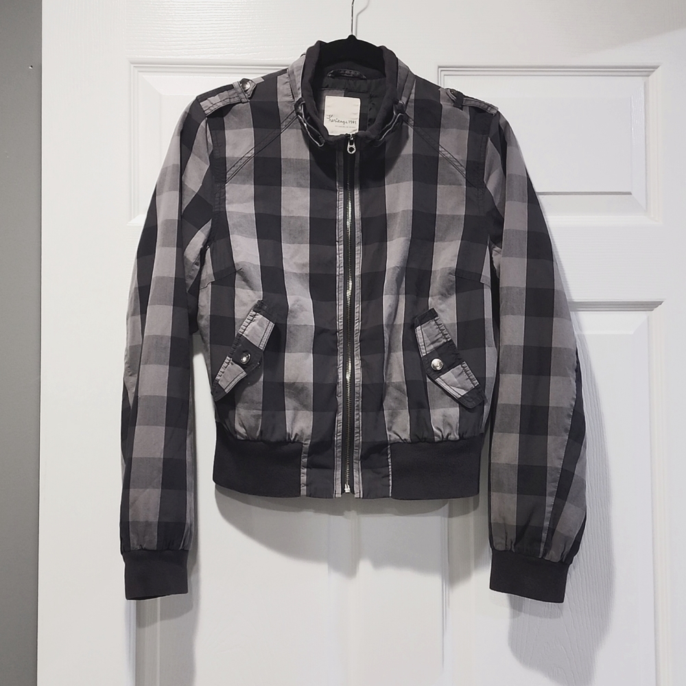 2 Pocket Buffallo Plaid Bomber Jacket Grey